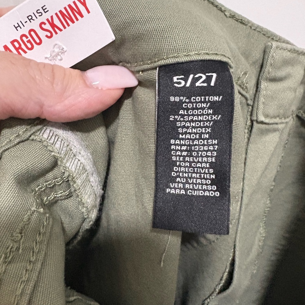 Celebrity Pink High-Rise Skinny Cargo Pants, NWT - Picture 3 of 4